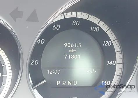 2010 Mercedes-Benz C 300 Luxury/Sport из США, поврежденный, VIN WDDGF5EB8AR095480